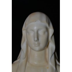 Buste van Maria de Lourdes door CH. Maillard