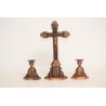 Kandelaars met crucifix