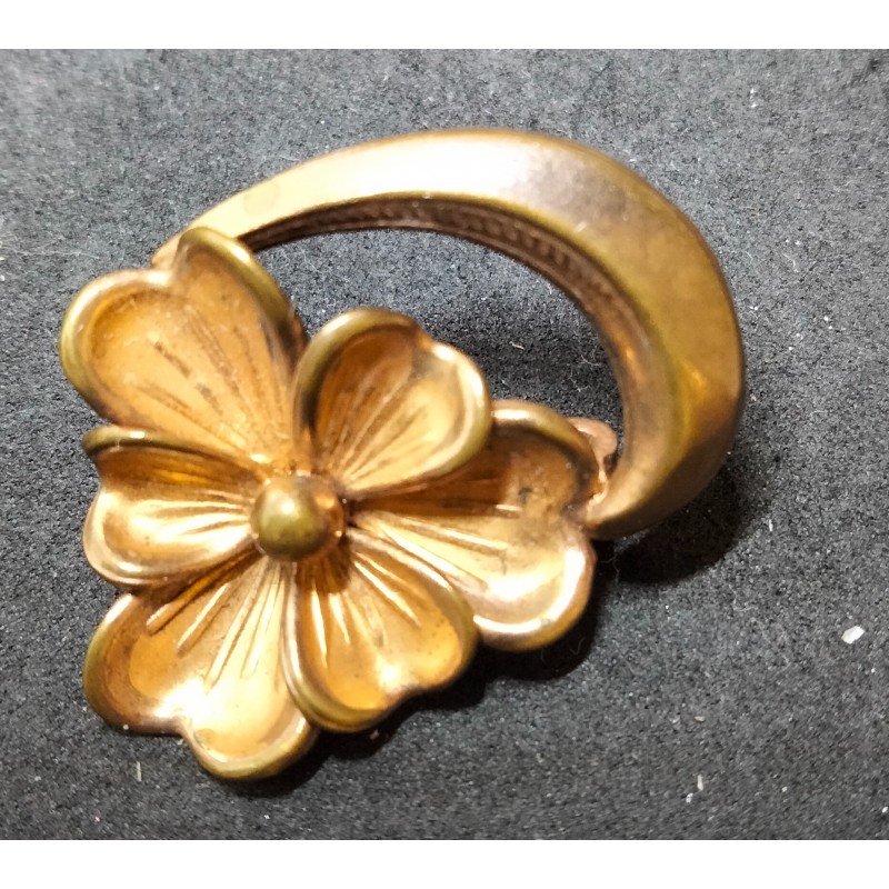 Vintage goudkleurige broche