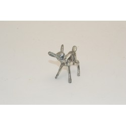 Beeldje Bambi van tin (miniatuur)