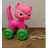 Trekfiguur roze kat