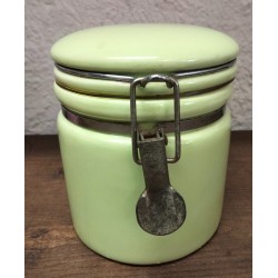 3 pastelkleurige voorraadpotten