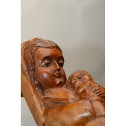 Maria (23 cm) van hout