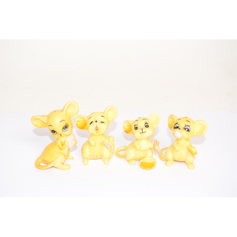 Set van 4 beeldjes mini muizen